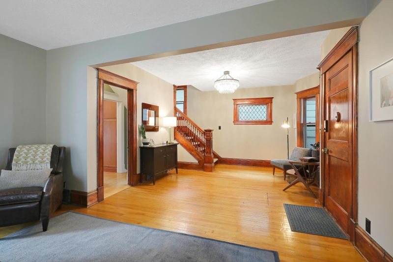 3730 Garfield Ave, Minneapolis, MN 55409