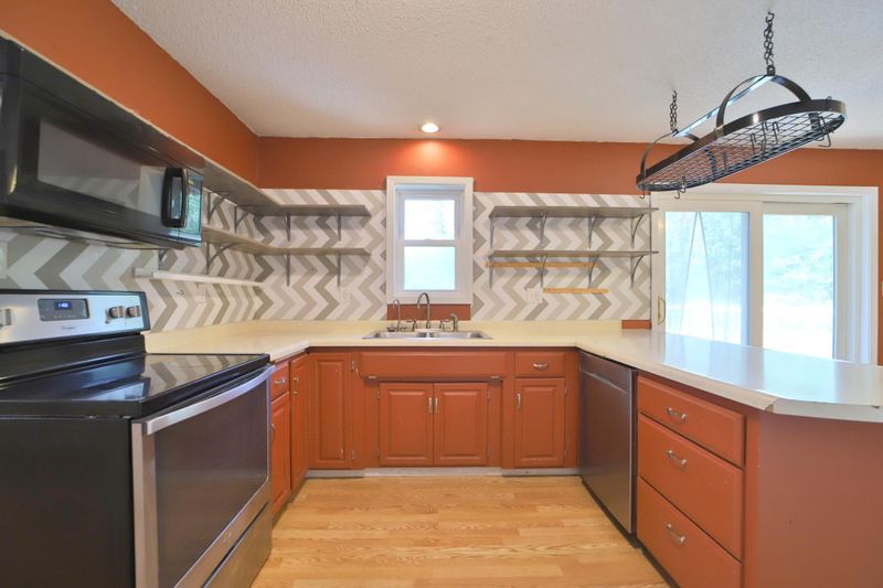4781 Mapleton Rd, Baxter, MN 56425