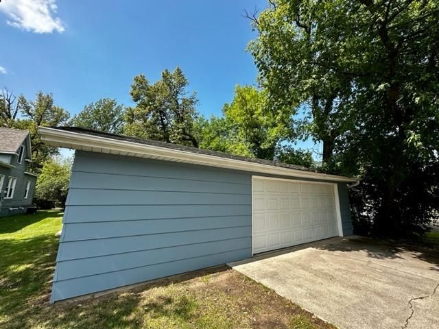 300 3rd Ave NE, Roseau, MN 56751