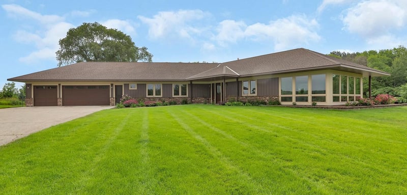10685 Duelm Rd NE, Foley, MN 56329