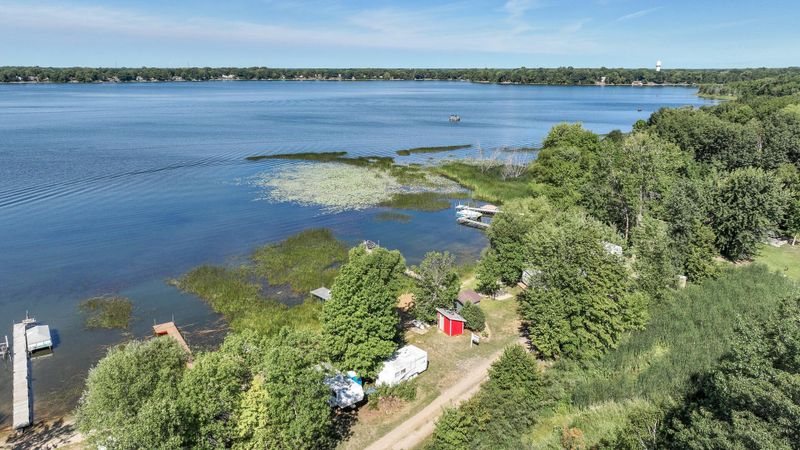 11833 285th St, Lindstrom, MN 55045