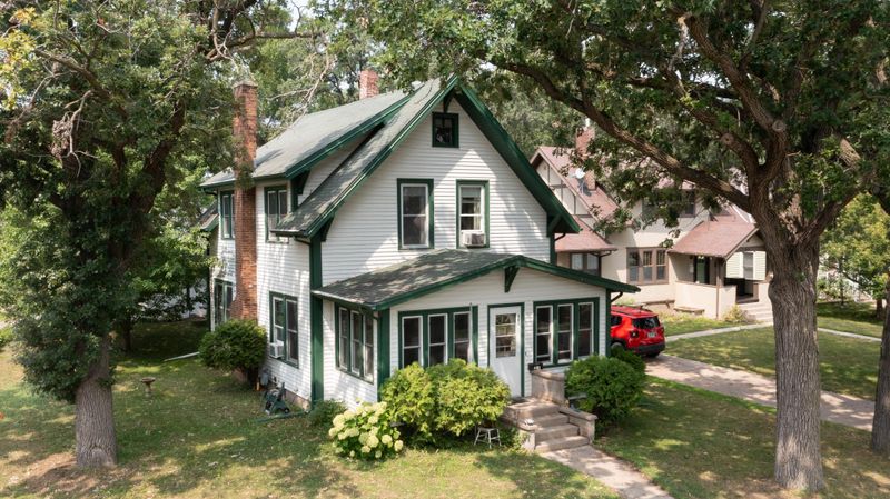 401 W Lakeside Dr, Fergus Falls, MN 56537
