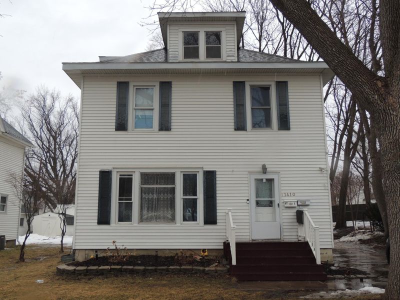 1410 8th Ave NW, Austin, MN 55912