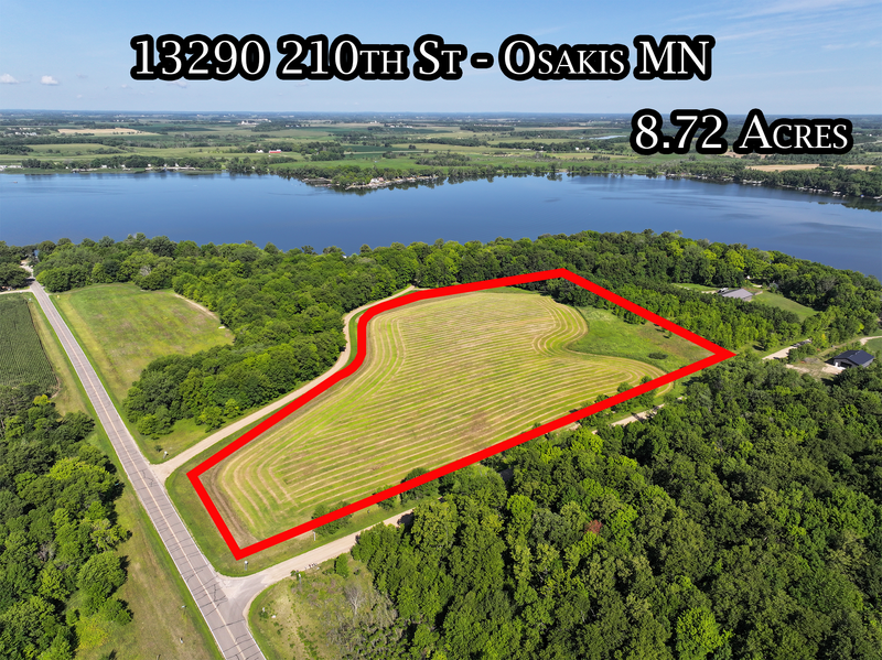 13290 210th St, Osakis, MN 56360