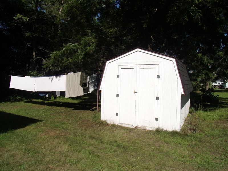 505 E Anderson St, Ogilvie, MN 56358