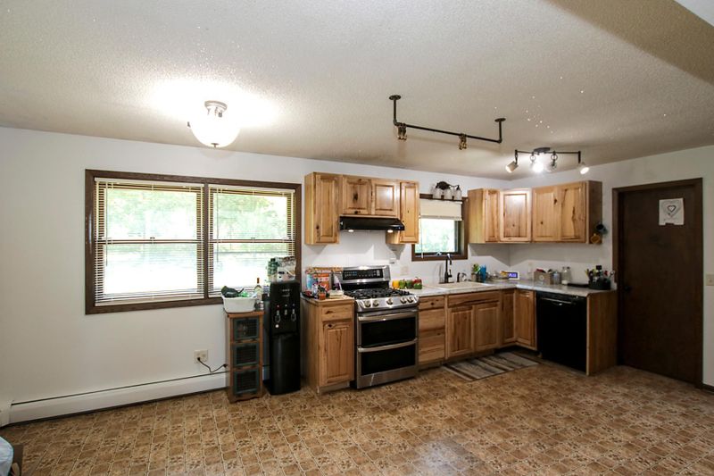 19425 57th St, Brownton, MN 55312