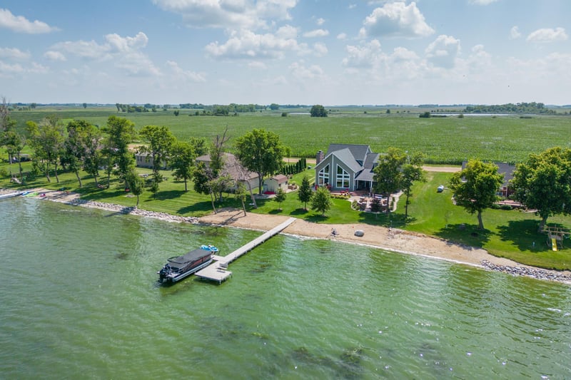 8026 147th Ave SE, Lake Lillian, MN 56253