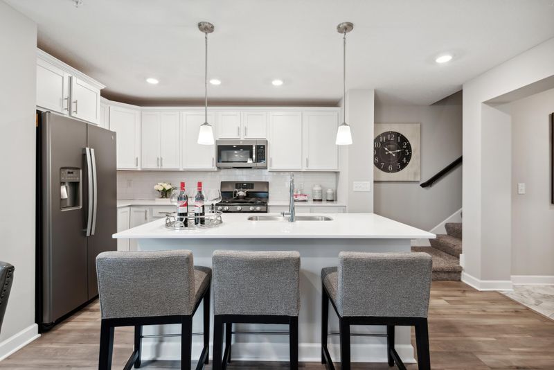 11070 Glacier Ln N, Maple Grove, MN 55369