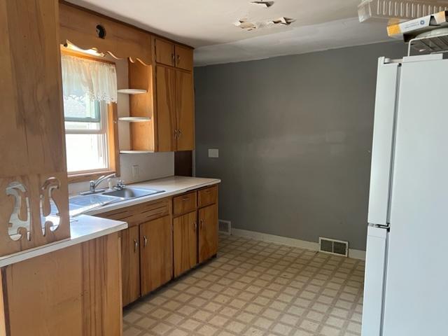 320 Main St N, Hector, MN 55342