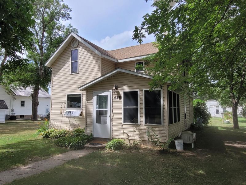 420 Rock St, Holland, MN 56139