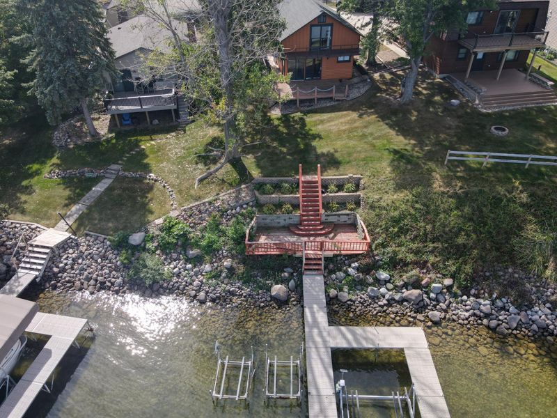 11166 Indian Beach Cir, Spicer, MN 56288