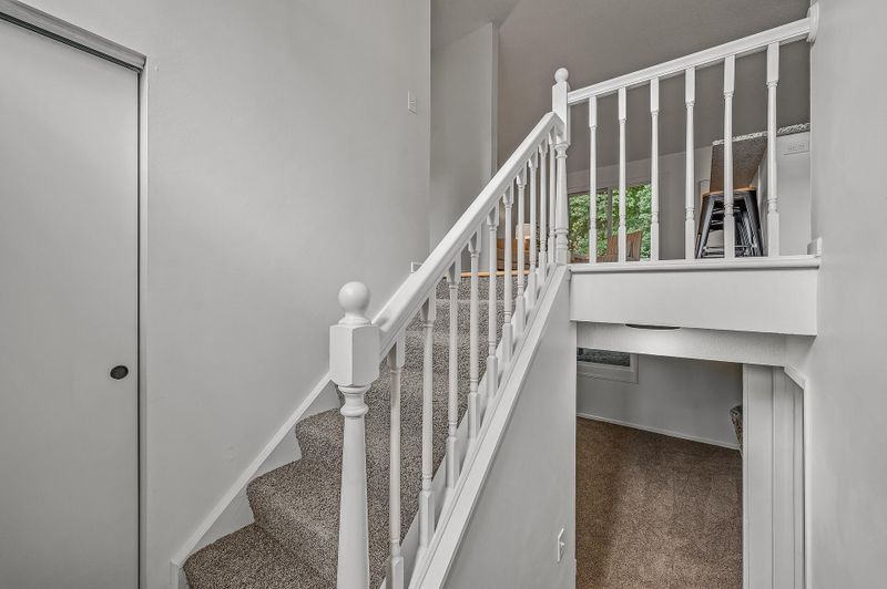 12737 Pheasant Rn, Burnsville, MN 55337