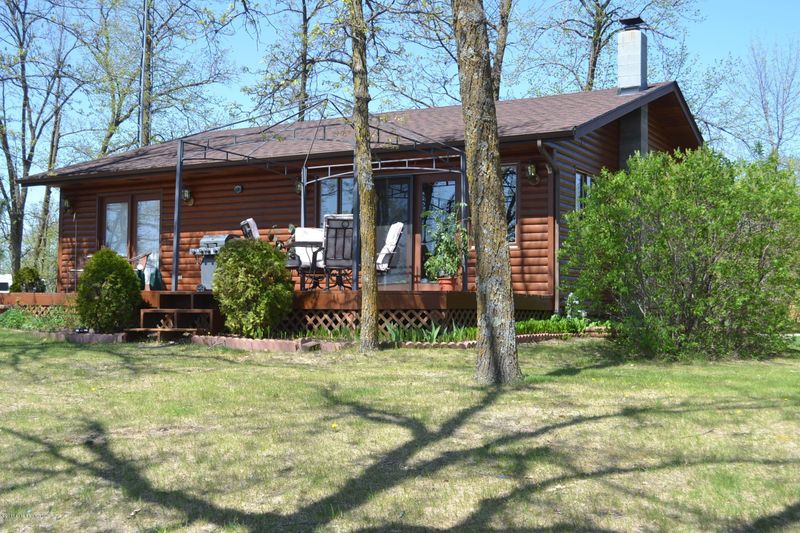 43112 Round Lake Dr, Ottertail, MN 56571