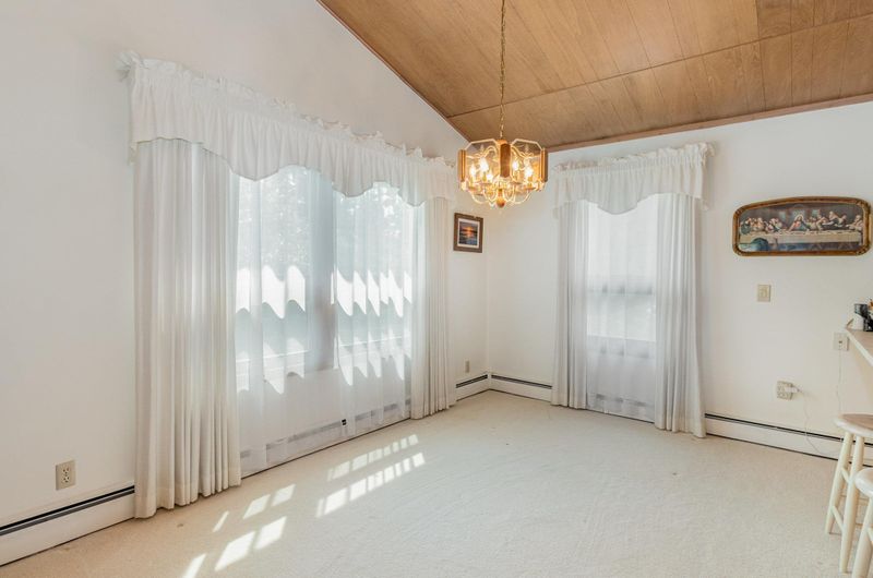 7312 E Franklin Cir, Eden Prairie, MN 55346