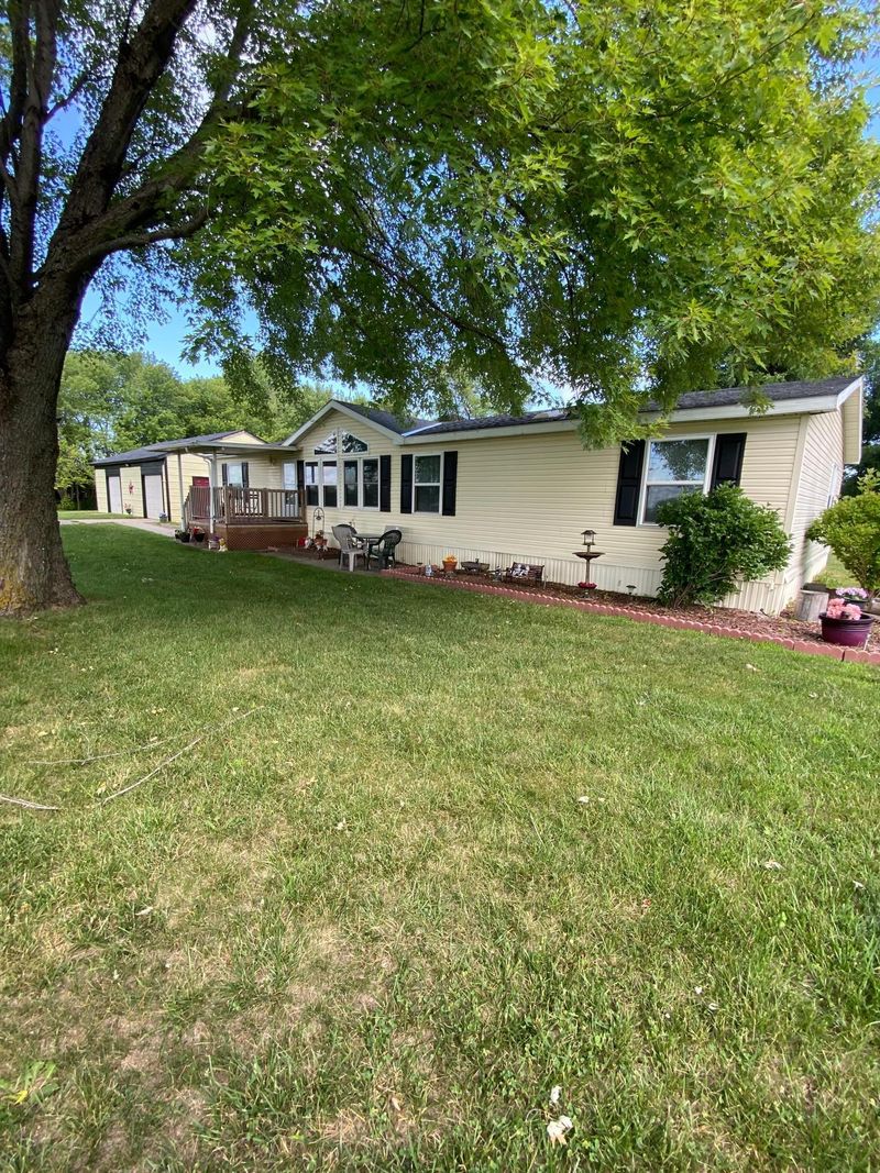 270 10th St NE, Benson, MN 56215