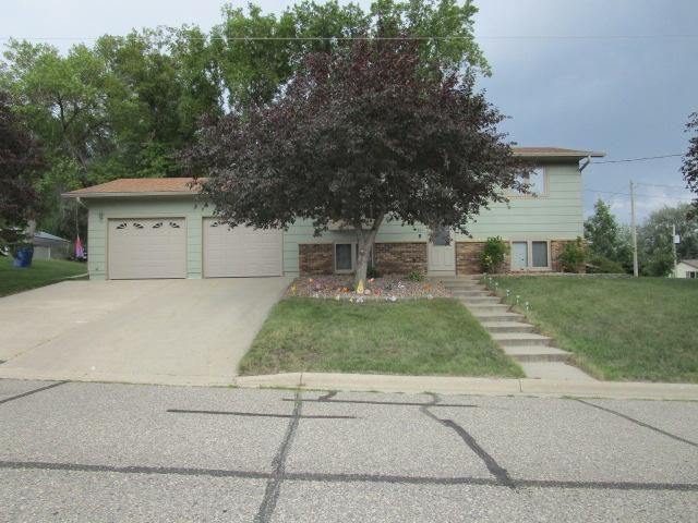 801 John St, Starbuck, MN 56381