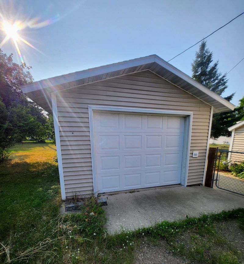 210 1st St NE, Wadena, MN 56482