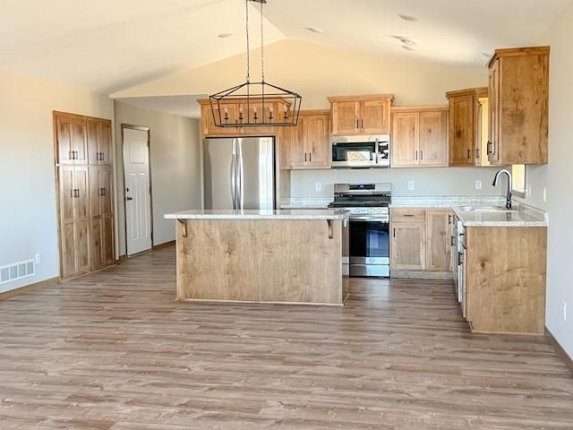 480 53rd Ave SE, Saint Cloud, MN 56304