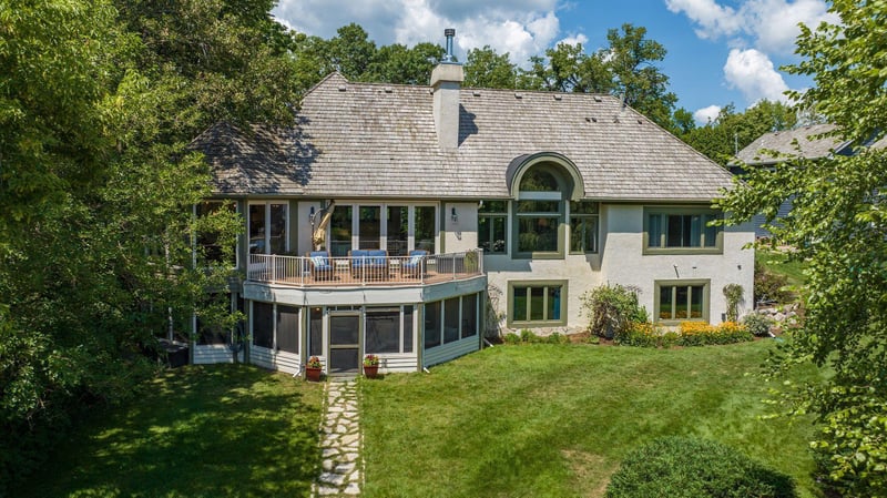 70 Highland Ave, Excelsior, MN 55331