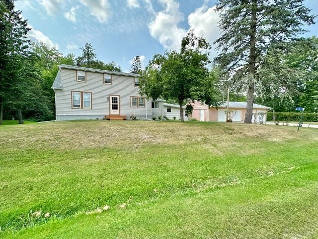 21619 Shallow Lake Rd, Warba, MN 55793