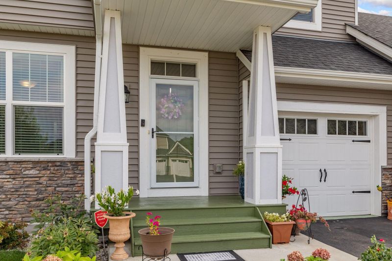 12925 Rose Bluff Blvd, Burnsville, MN 55337