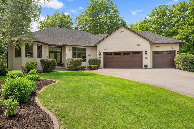 3702 113th Ct W, Faribault, MN 55021