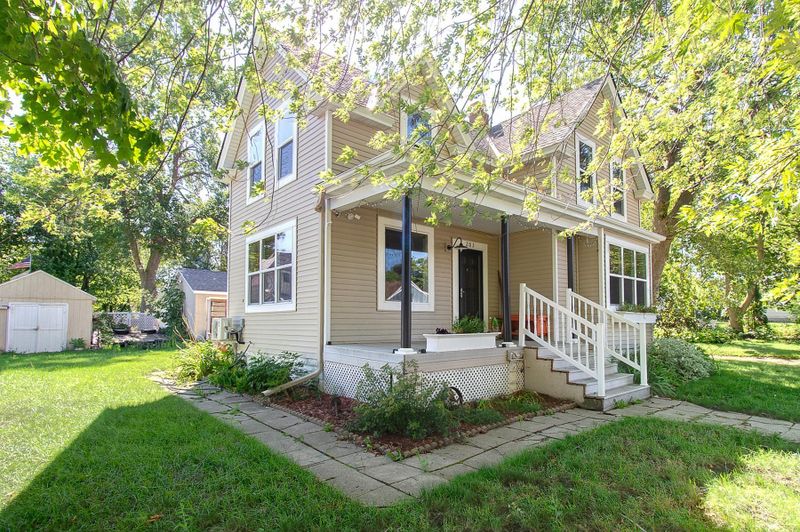 203 Central Ave S, New Prague, MN 56071