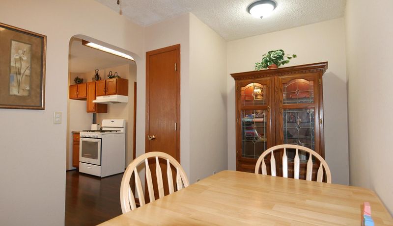 812 Bailey St, Hastings, MN 55033