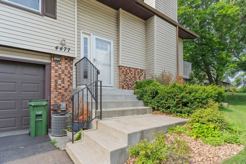 4477 Churchill St, Shoreview, MN 55126