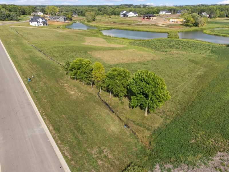 7705 Longview Ln, Prior Lake, MN 55372