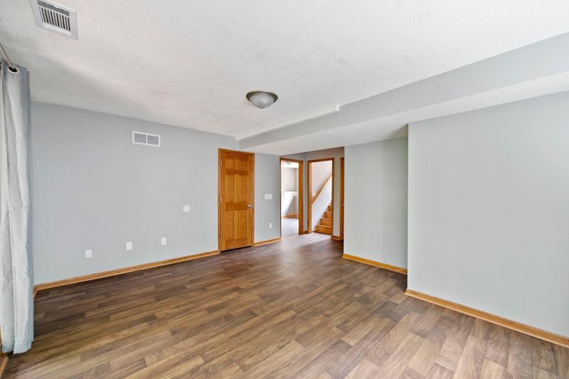 1497 York Ave, Saint Paul, MN 55106