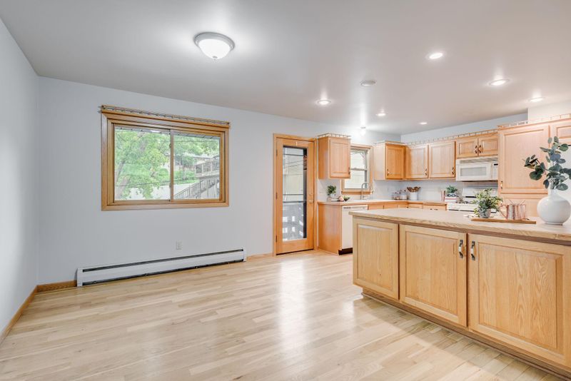 5120 Lowry Ter, Golden Valley, MN 55422