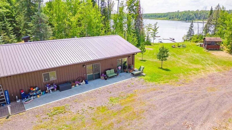 12419 Hannon Rd, Hibbing, MN 55746
