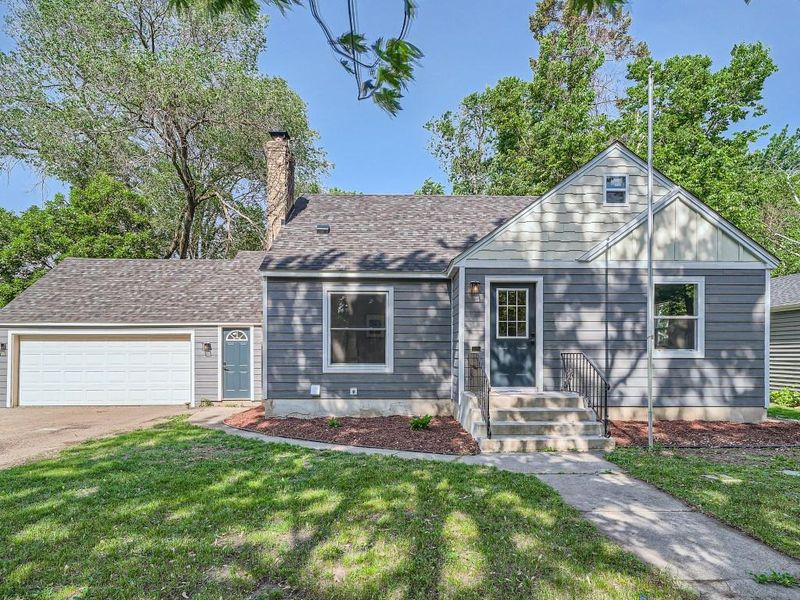 6738 3rd Ave S, Richfield, MN 55423