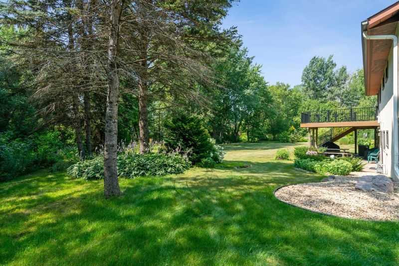 5268 Radio Dr, Woodbury, MN 55129