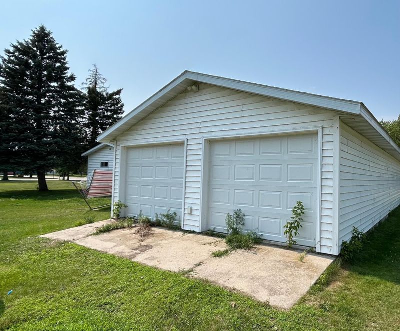 430 3rd Ave NW, Perham, MN 56573