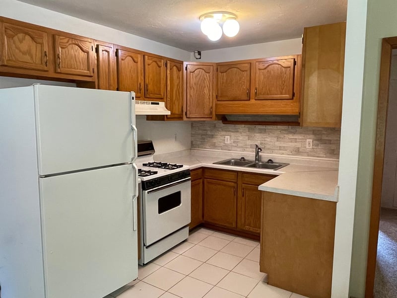 48180 325th St, Salol, MN 56756