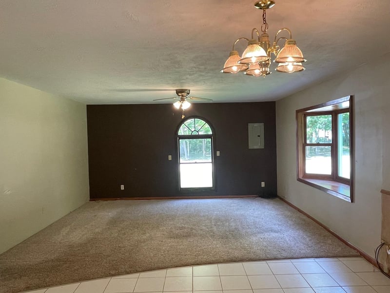 48180 325th St, Salol, MN 56756