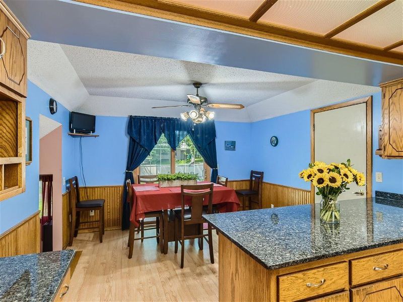 11650 Monroe St NE, Blaine, MN 55434