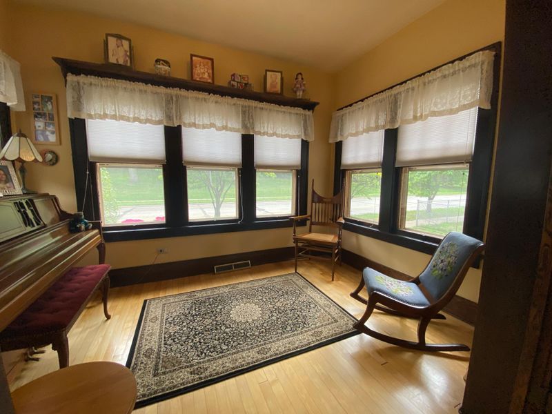 2006 Birch St, Eau Claire, WI 54703