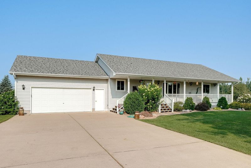11770 Wilcox Rd, North Branch, MN 55056