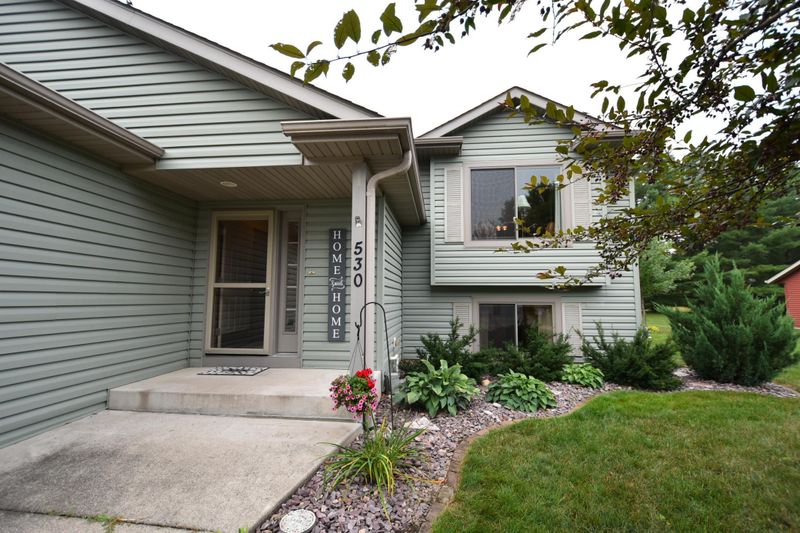 530 5th St E, Wanamingo, MN 55983