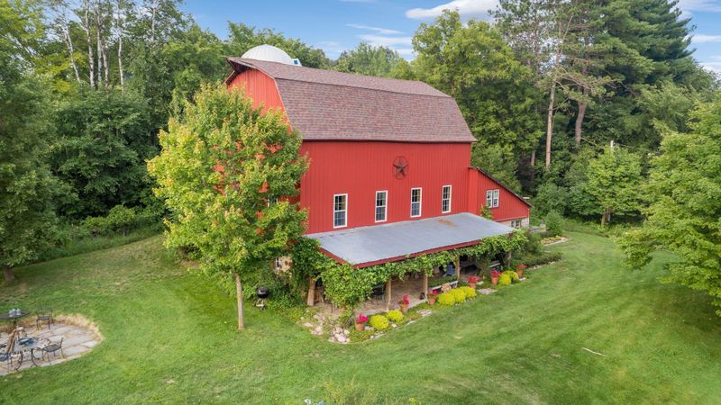 E481 1430th Ave, Clear Lake, WI 54005