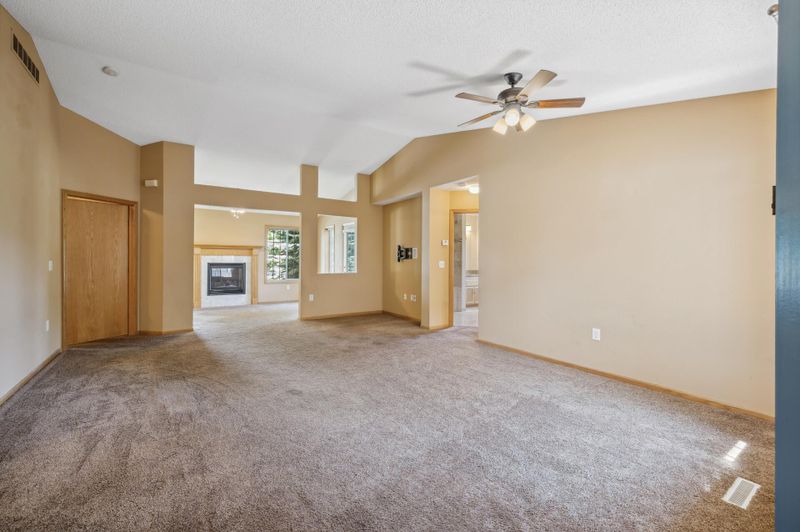 22 3rd St NW, Saint Michael, MN 55376