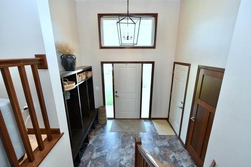 532 Towne Dr NE, Byron, MN 55920