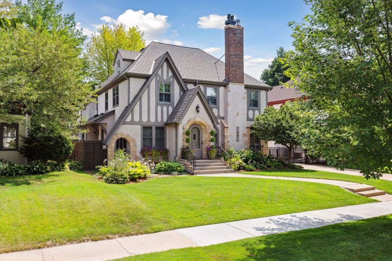 4619 Drexel Ave, Edina, MN 55424