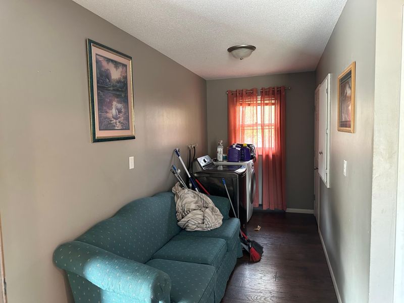 300 6th St W, Browerville, MN 56438