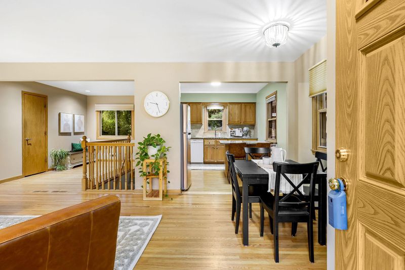 6736 Regent Ave N, Brooklyn Center, MN 55429