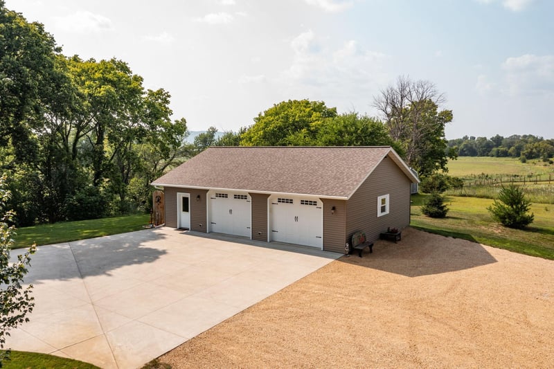 14363 647th St, Wabasha, MN 55981