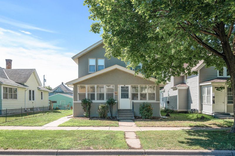 866 Magnolia Ave E, Saint Paul, MN 55106